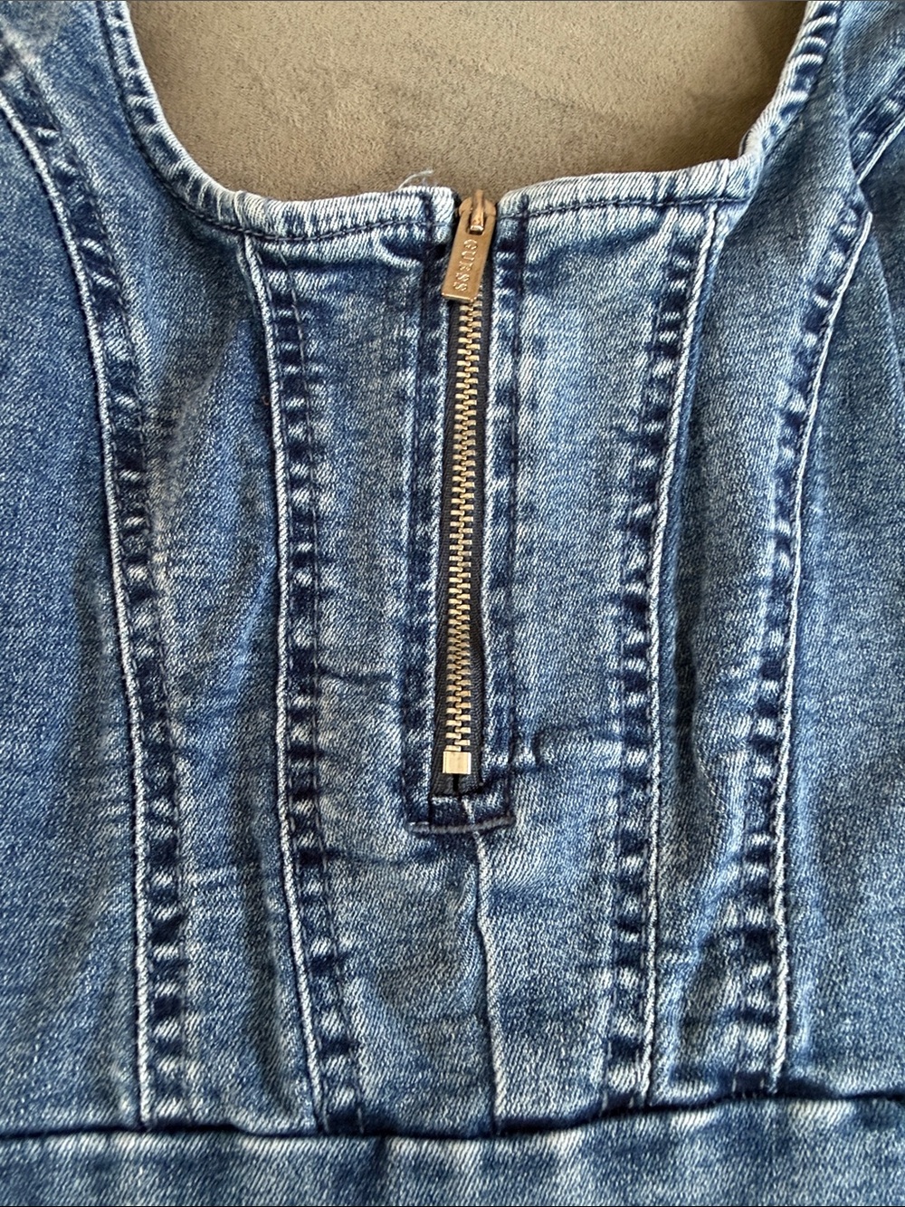 Sexy Guess Denim Dress - Picture 3 of 8